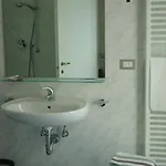 Otel Petit 3*