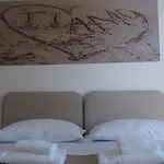 Otel Petit