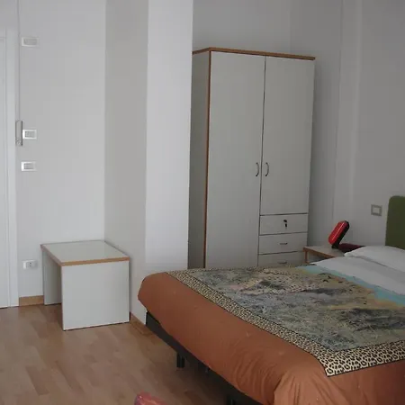 Petit Hotel 3*