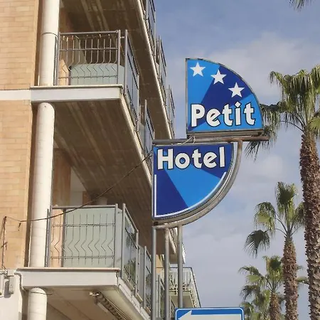 Hotell Petit San Benedetto del Tronto