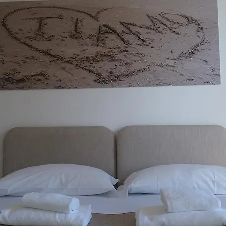 Hotel Petit